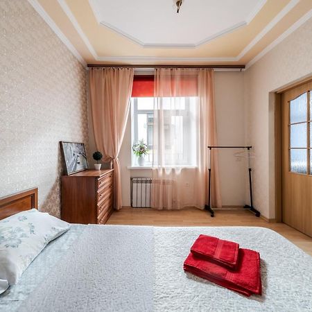 Central Apartments Rynok 利沃夫 外观 照片