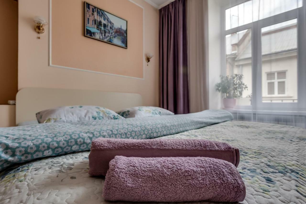 Central Apartments Rynok 利沃夫 外观 照片
